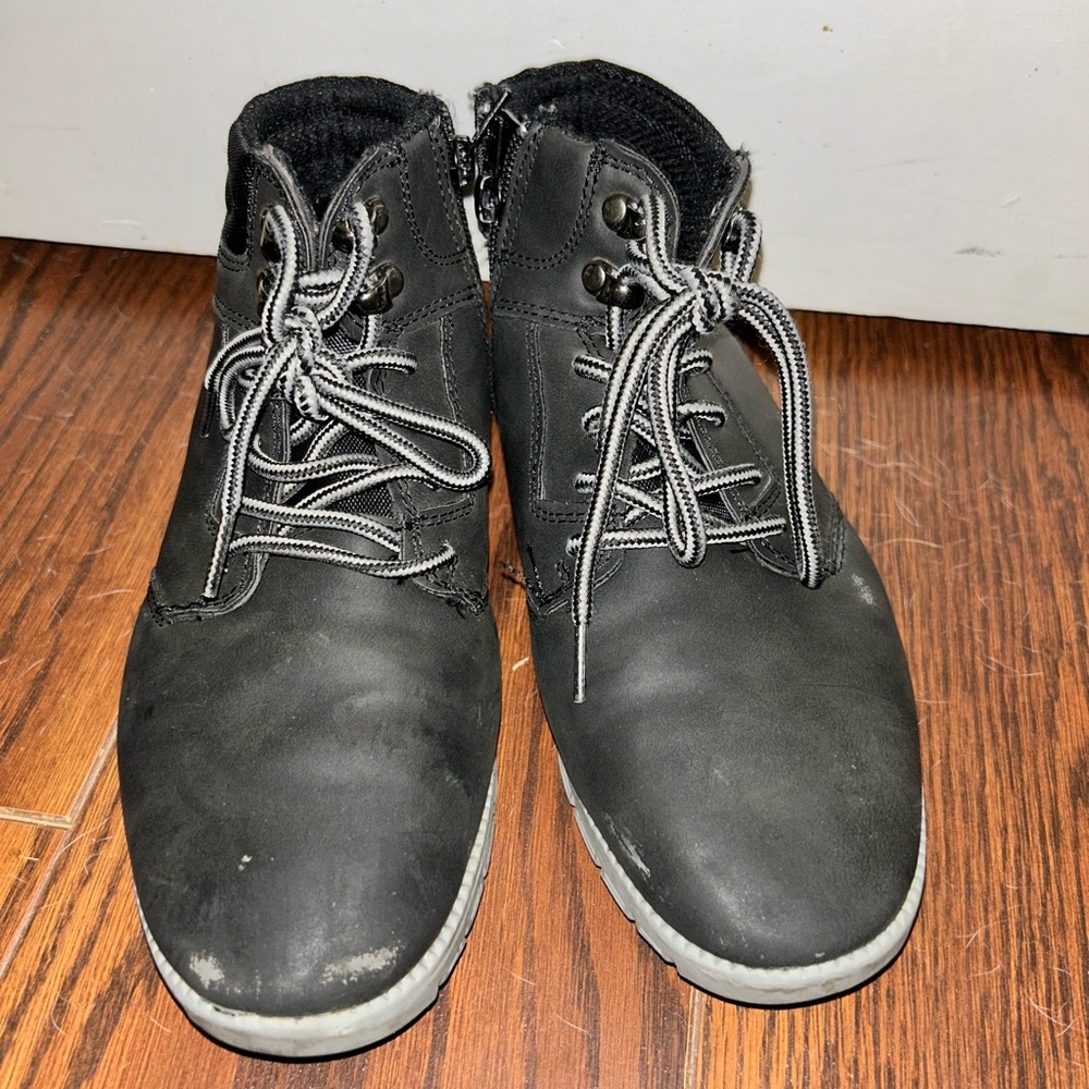 Deer Stags Black Lace-Up Boots